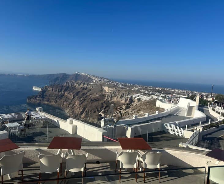 Private Famous Sights Tour with Local Guide in Santorini | ®ExcursionMania - Image 2