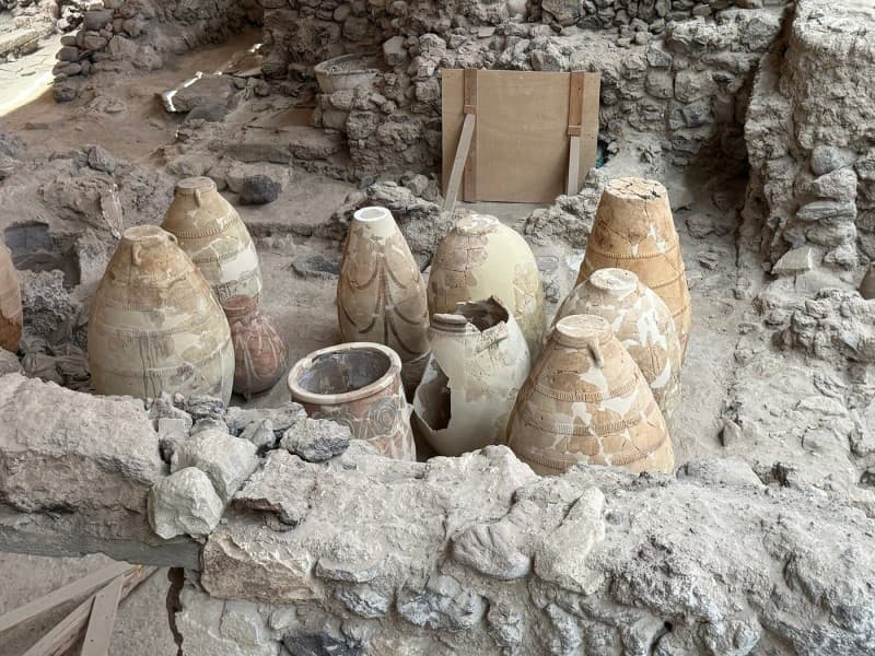 Santorini: Half-Day Customizable Private Island Guided Tour | ®ExcursionMania