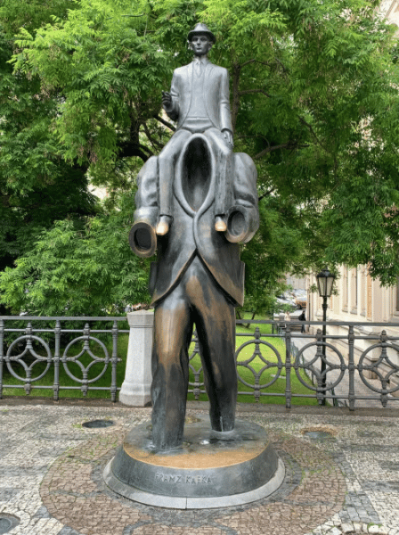 Prague: Old Town and Jewish Quarter Guided Walking Tour | ®ExcursionMania