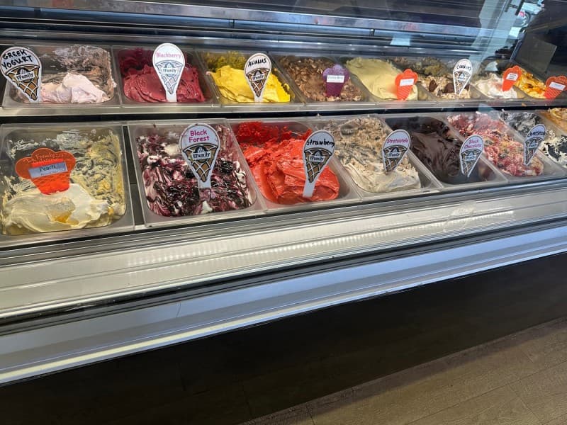 Private Half day - Best of Santorini and Wine Tasting tour | ®ExcursionMania - Image 4