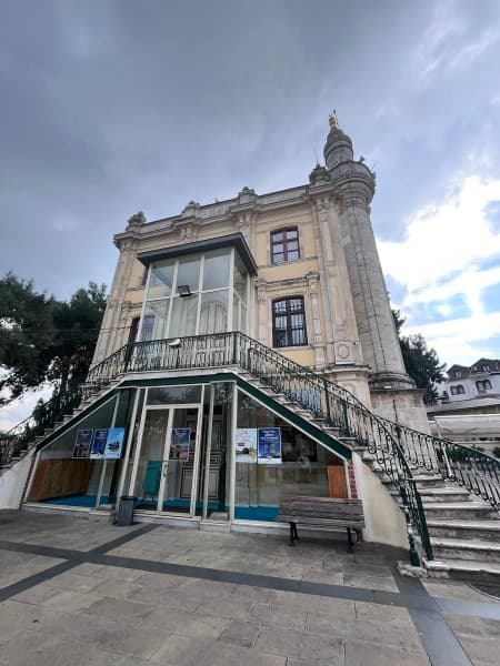 Istanbul: Princess Islands with Lunch and Hotel Transfer | ®ExcursionMania