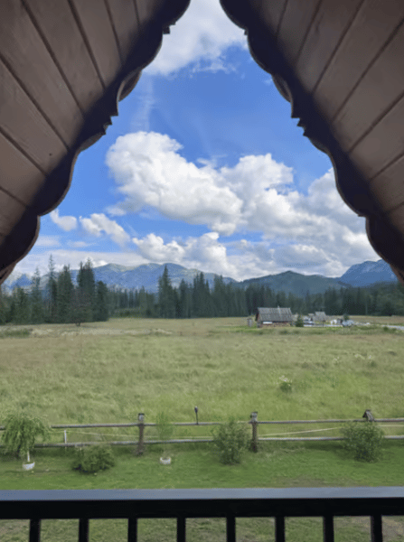 Zakopane: Chocholow Thermal Pools Entry with Hotel Transfer | ®ExcursionMania - Image 2