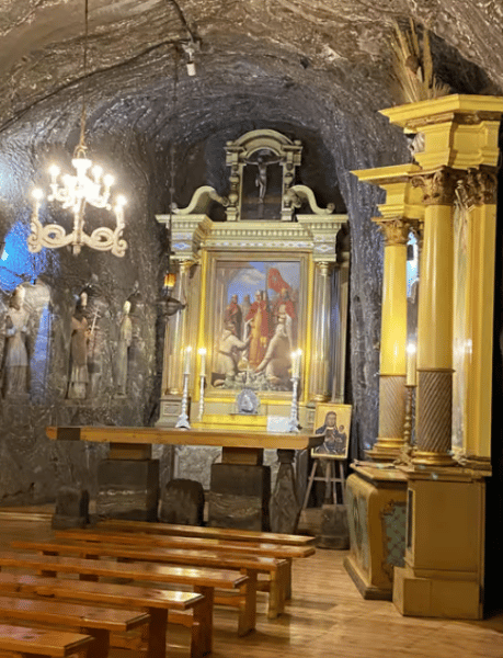 Krakow: UNESCO Underground Boat Expedition & Salt Mine Tour | ®ExcursionMania - Image 2