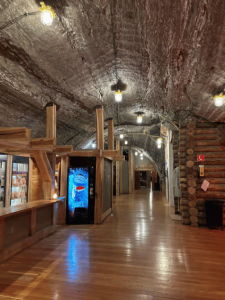 Krakow: UNESCO Underground Boat Expedition & Salt Mine Tour | ®ExcursionMania