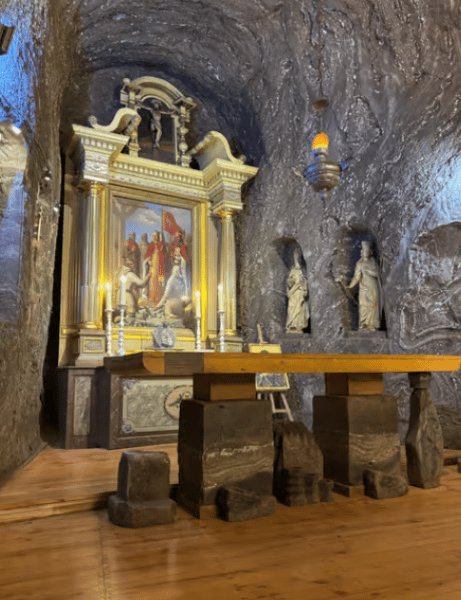 Krakow: UNESCO Underground Boat Expedition & Salt Mine Tour | ®ExcursionMania