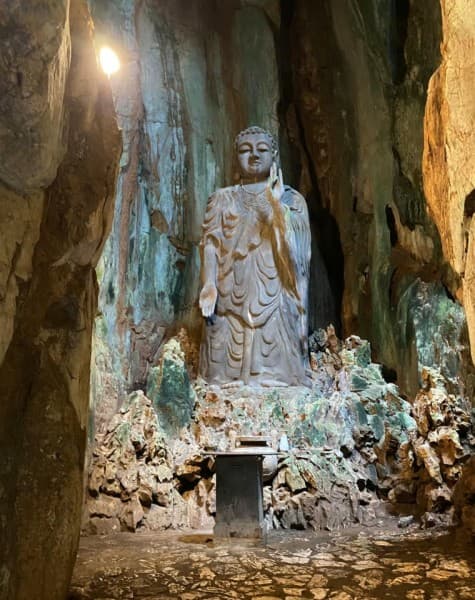 Hue to Hoi An by bus: Hai Van Pass, Lang Co, Marble mountain | ®ExcursionMania - Image 1