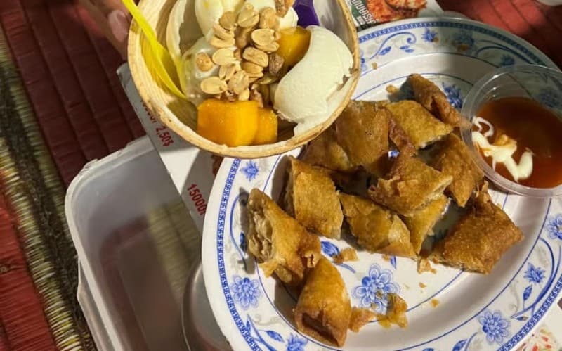 Phnom Penh: Evening Food Tour with Drinks & Tuk Tuk Included | ®ExcursionMania