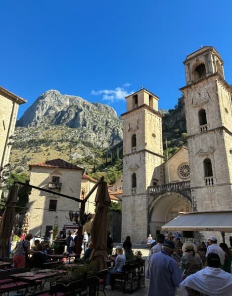 From Dubrovnik: Montenegro Boat Tour from Perast to Kotor | ®ExcursionMania