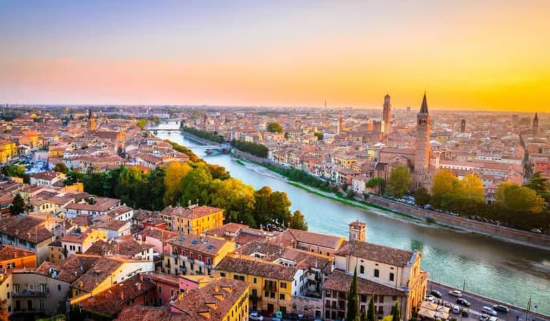 Milan: Verona Day Tour with a Lake Garda Cruise to Sirmione | ®ExcursionMania - Image 4