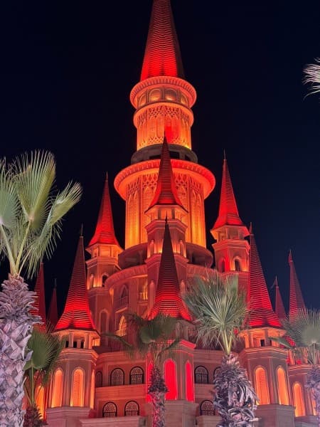 Antalya Land of Legends Night Show With Boat Parade | ®ExcursionMania