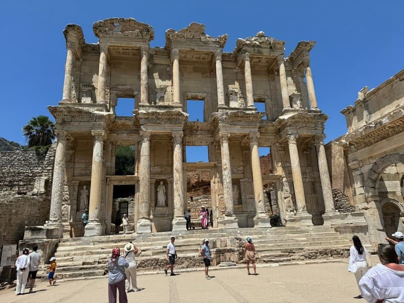 Turunc Ephesus Guided Tour With Breakfast & Lunch | ®ExcursionMania - Image 2