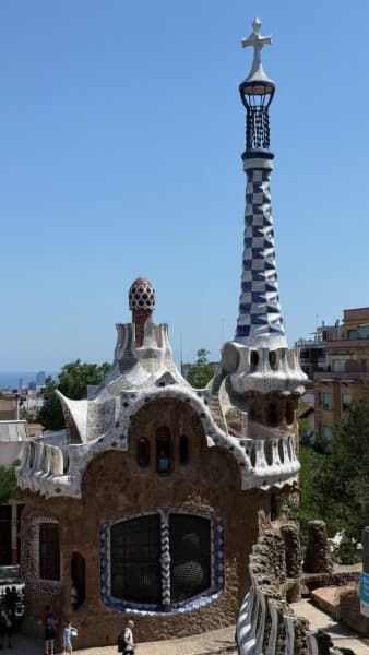 Barcelona: Park Guell Guided Tour | ®ExcursionMania