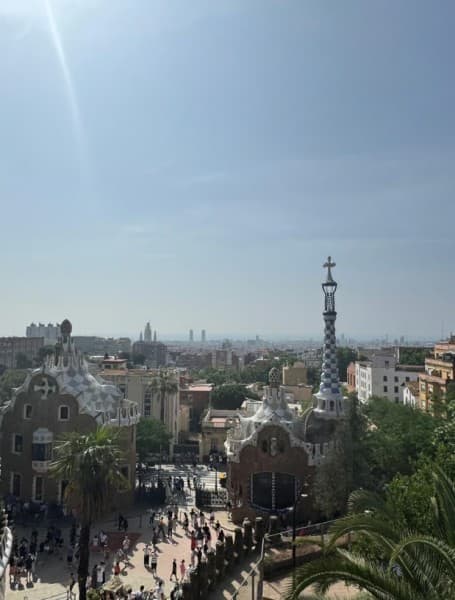 Barcelona: Park Guell Guided Tour | ®ExcursionMania