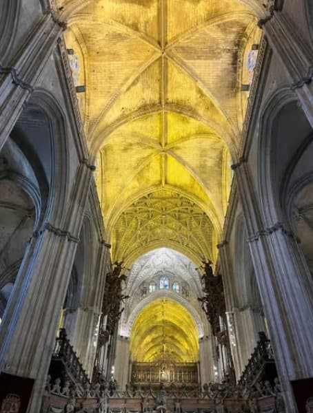 Seville: Cathedral and Giralda Tower Guided Tour and Tickets | ®ExcursionMania - Image 3