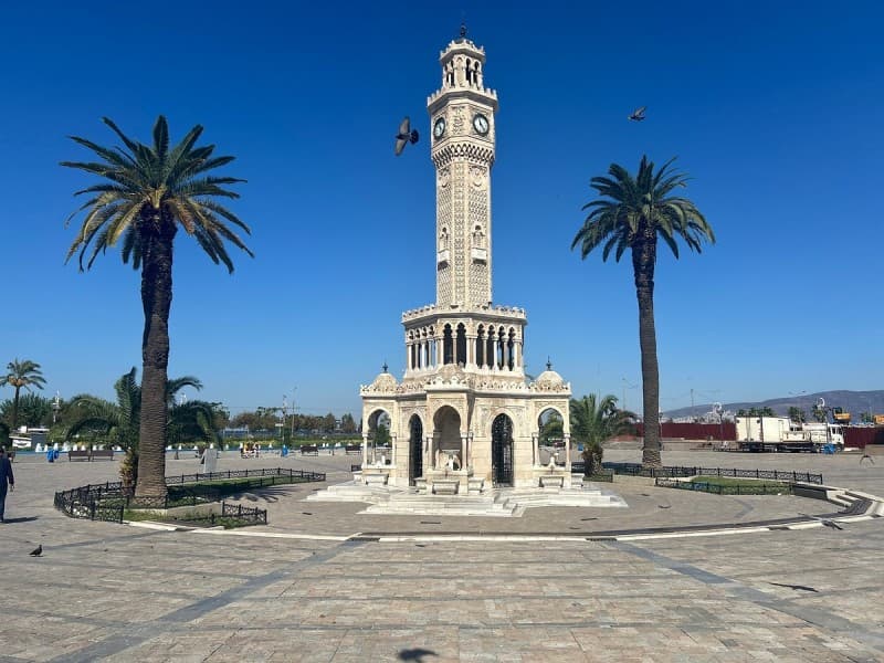 Izmir City Tour: Ancient Landmarks and Modern Charms | ®ExcursionMania