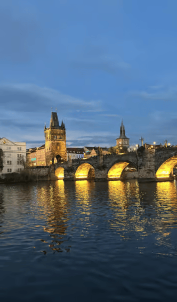 Prague : Boat Party with Afterparty at EPIC | ®ExcursionMania - Image 4