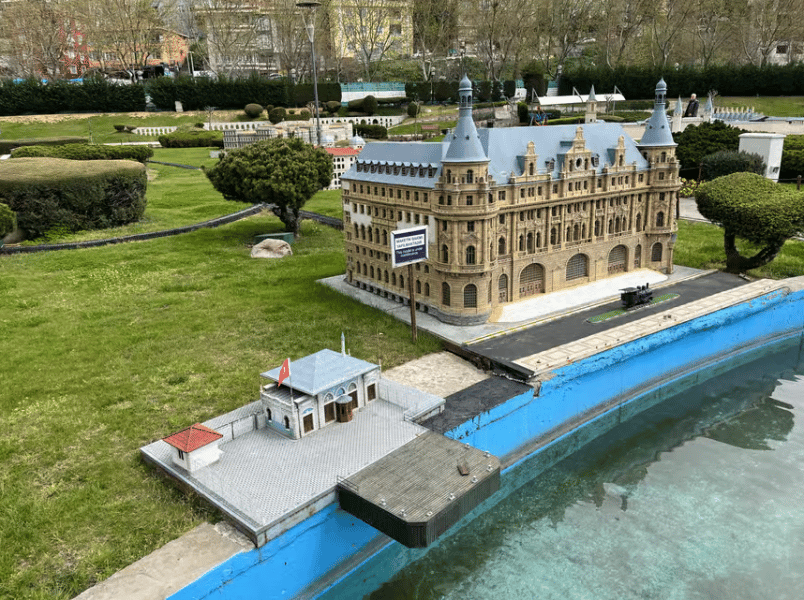 Istanbul: Miniatürk Open-Air Miniature Park Skip-the-Line | ®ExcursionMania