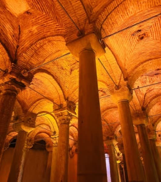 Istanbul: Basilica Cistern & Hagia Sophia Combo Ticket | ®ExcursionMania - Image 2