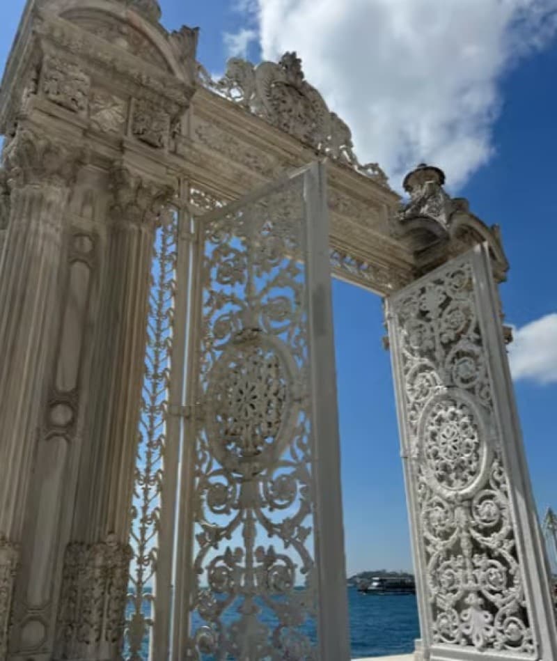 Dolmabahce Palace & Harem Skip-the-Line Entry & Audio Guide | ®ExcursionMania