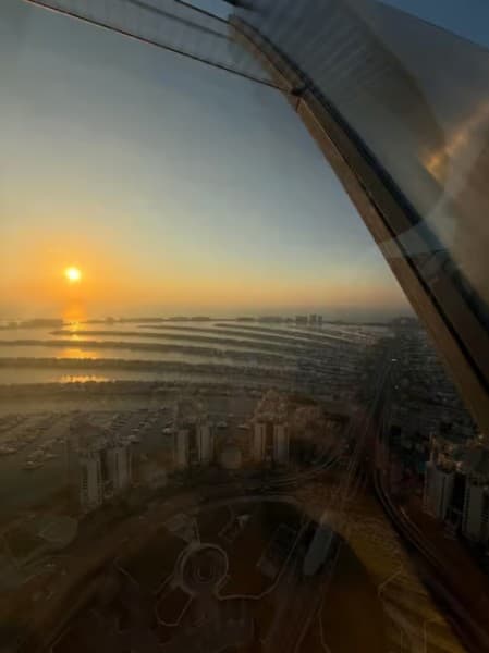 Dubai: Burj Khalifa Levels 124 & 125 Entry Ticket  Options | ®ExcursionMania - Image 3