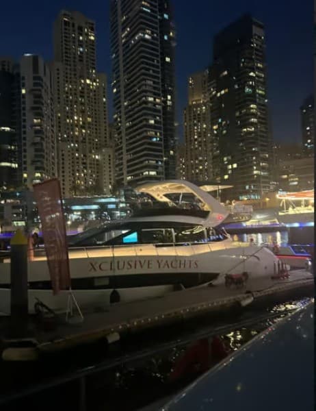 Dubai Marina Yacht Tour: Ain Wheel, JBR & Harbour in 1 Hour | ®ExcursionMania