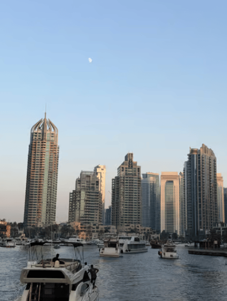 Dubai: 1-Hour Ain Boat Sightseeing Cruise | ®ExcursionMania