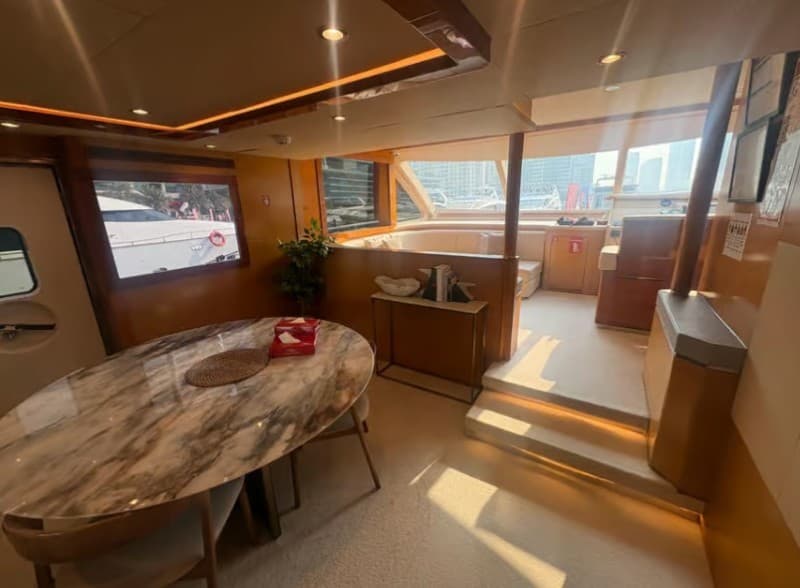 Dubai Marina: Luxury Yacht Tour with Breakfast or BBQ Option | ®ExcursionMania