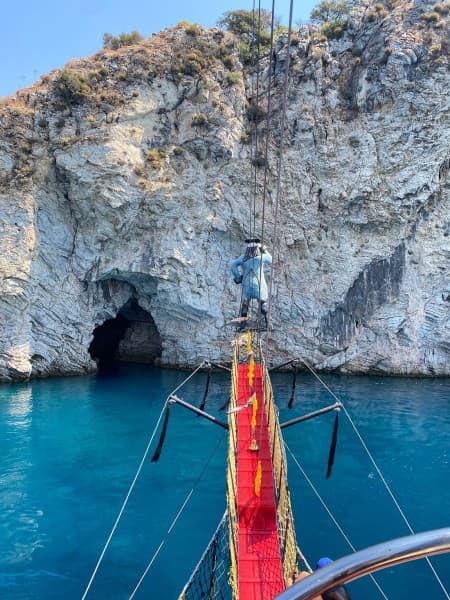 Marmaris: Davy Jones Pirate Boat Trip w/Unlimited Drinks | ®ExcursionMania