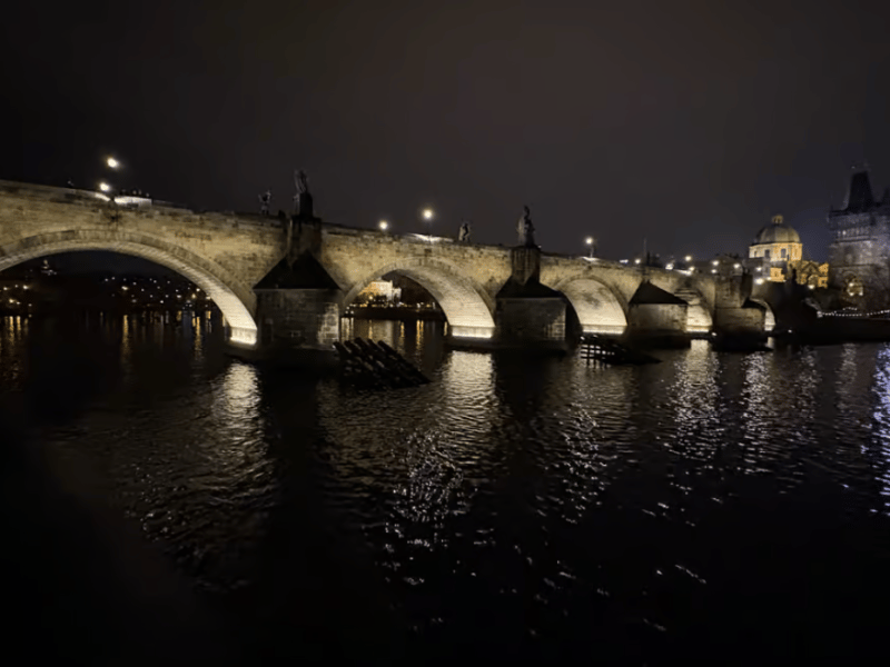 Prague: 50-Minute Sightseeing Evening Cruise | ®ExcursionMania