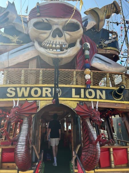 Alanya Pirate Boat Trip w/Lunch & Unlimited Soft Drinks | ®ExcursionMania - Image 2