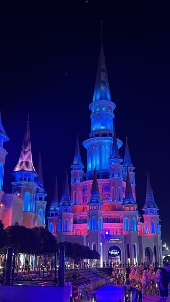 From Antalya: Land of Legends Night Transfer and Boat Parade Show | ®ExcursionMania - Image 4