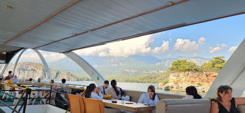 Antalya: Kemer Mega Star Boat Trip with Hotel Transfer | ®ExcursionMania