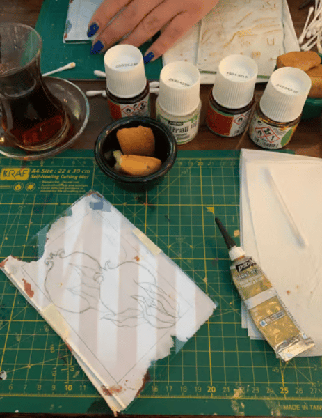 Istanbul: Traditional Stained Glass Painting Experience | ®ExcursionMania