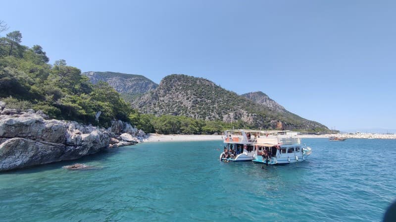 Antalya Scuba Diving Experience Lunch, 2 Dives & Pickup | ®ExcursionMania - Image 2