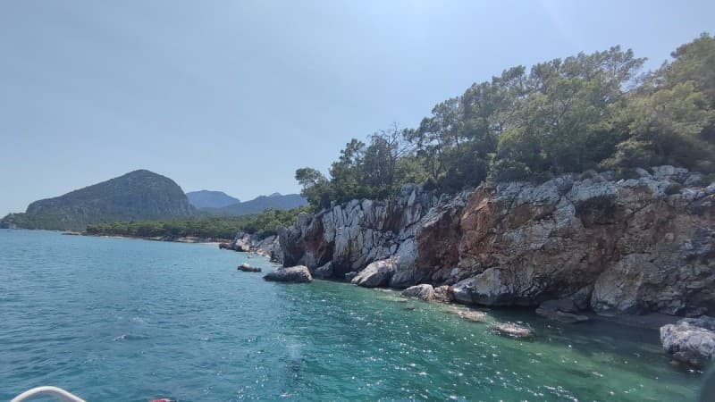 Antalya Scuba Diving Experience Lunch, 2 Dives & Pickup | ®ExcursionMania - Image 3