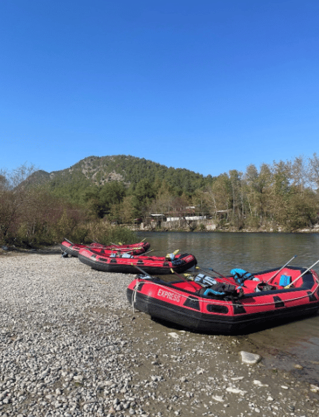 Side/Antalya: Combo Tour with Jeep, Buggy, Rafting & Zipline | ®ExcursionMania - Image 3