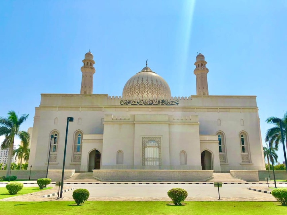 Salalah City Tour: Discover the Best of Omans Coastal Gem