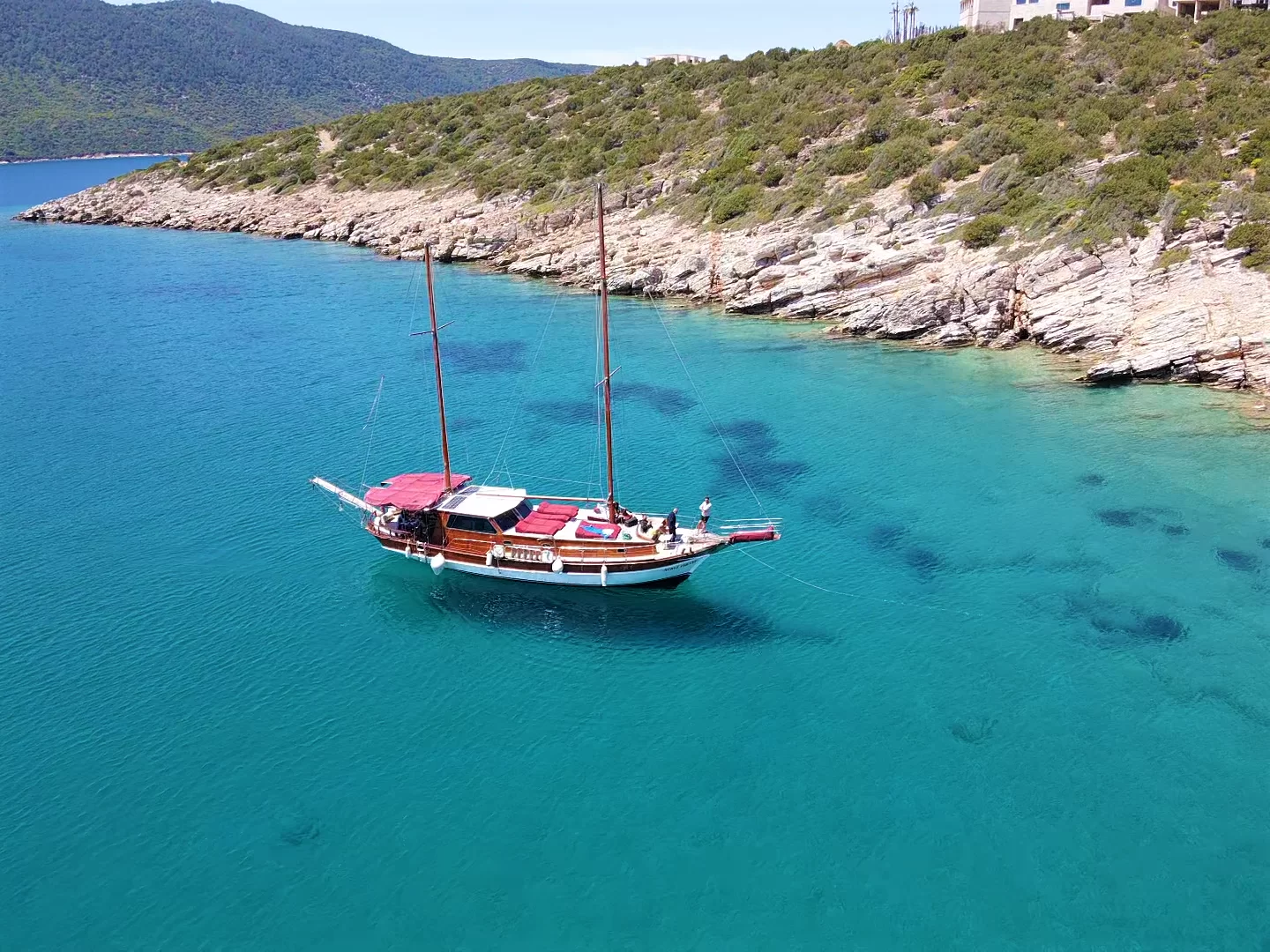 Private VIP Gulet Boat Tour With Lunch in Bodrum For 6 Hour
