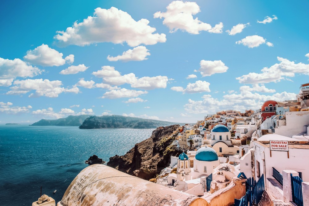 Santorini: Half-Day Customizable Private Island Guided Tour