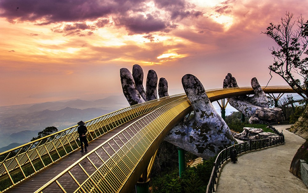 Private Tour To Ba Na Hills - Golden Bridge from Hoi An/ Da Nang