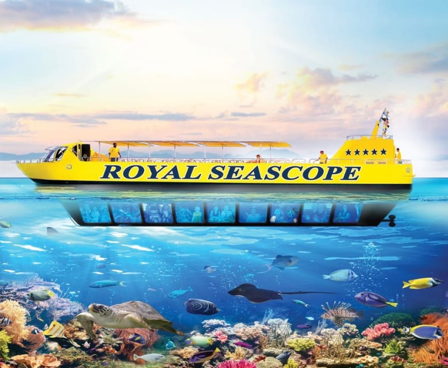 Marsa Alam: Royal Seascope Submarine Cruise with Pickup