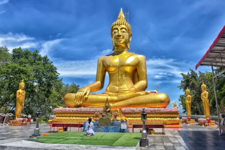 Pattaya: Checkout Temple Tour