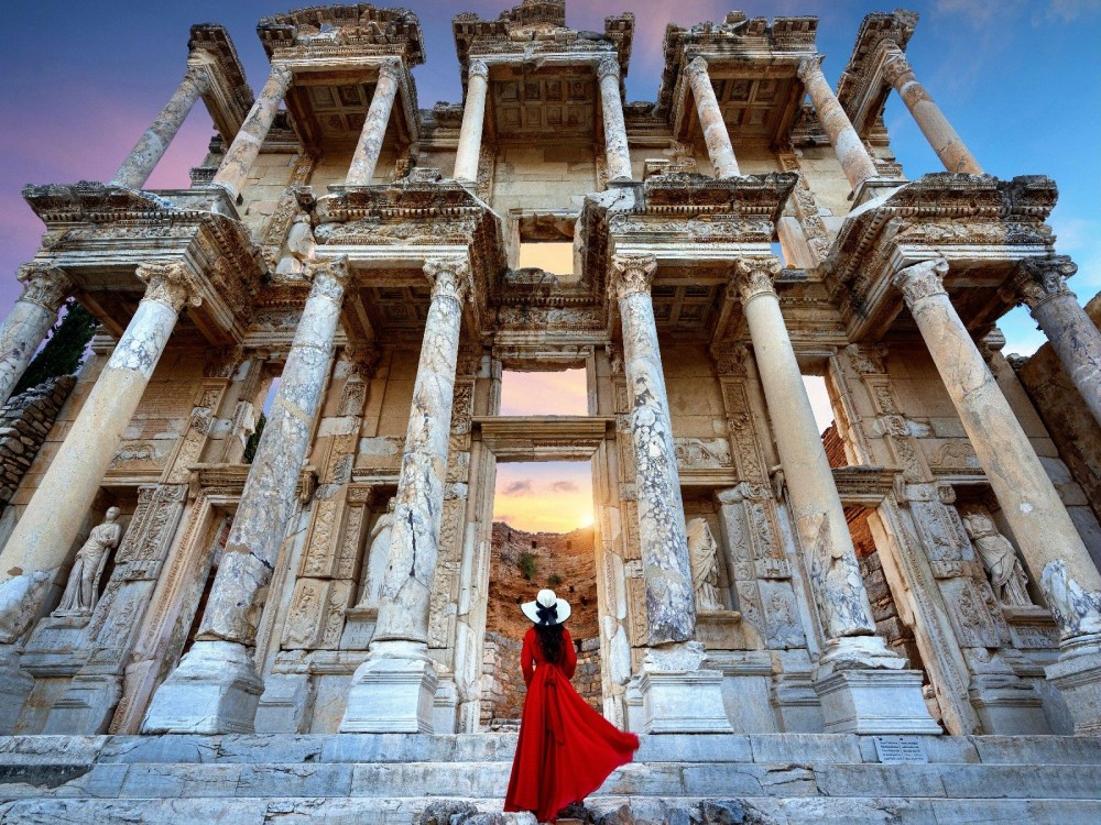 Akyaka Ephesus Tour: A Journey Through Ancient History