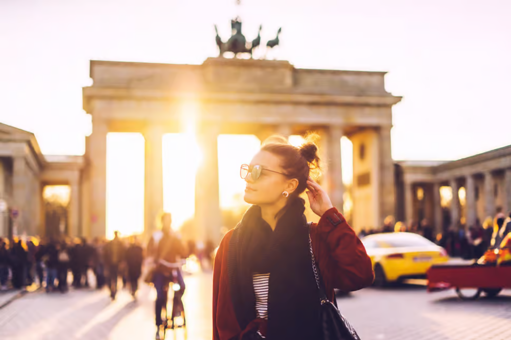 Berlin Essentials: Private Photoshoot at Berlins top sites
