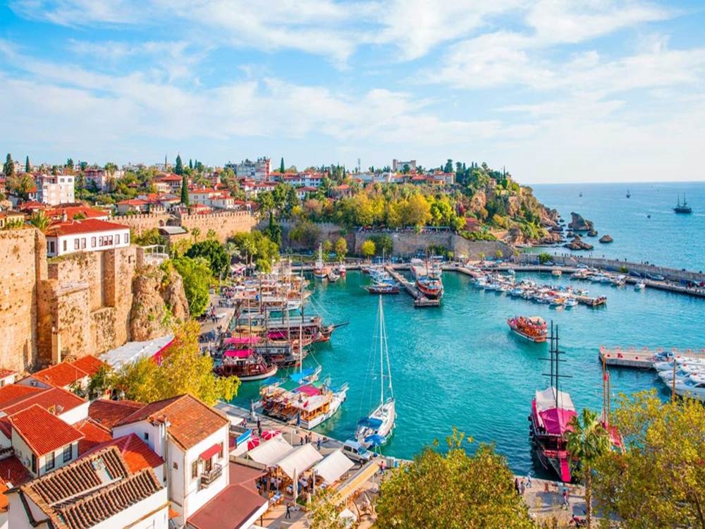 Antalya Stadtrundfahrt (Mit Bootstour)
